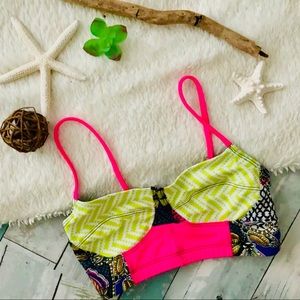 Onzie bustier sports bra